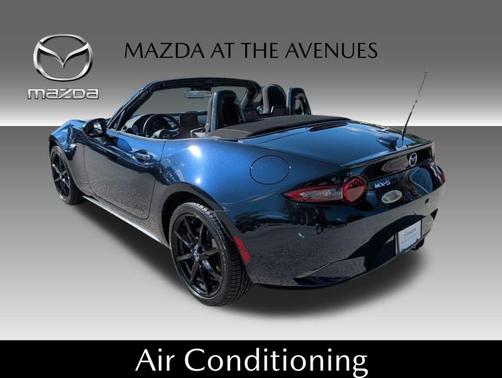 2022 Mazda MX-5 Miata Club