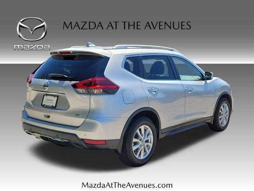 Brilliant Silver Metallic 2019 Nissan Rogue SV