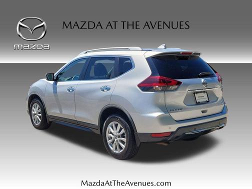 Brilliant Silver Metallic 2019 Nissan Rogue SV