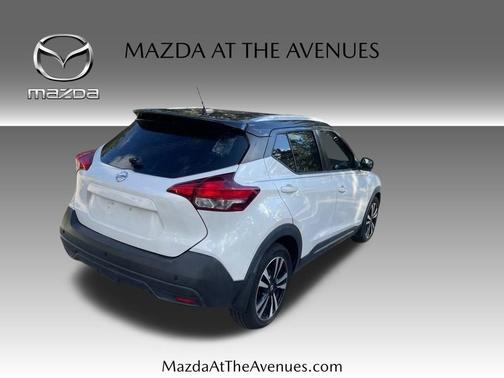 2019 Nissan Kicks SR