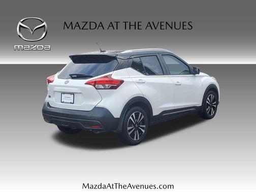 2019 Nissan Kicks SR
