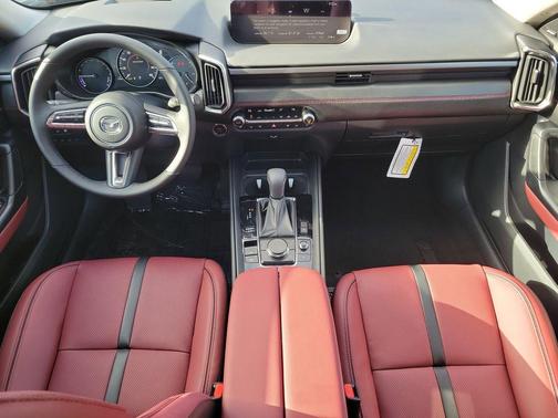 2026 Mazda CX-50 Premium Plus
