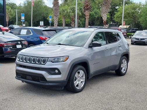 Billet Silver Metallic Clearcoat 2022 Jeep Compass Latitude