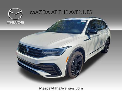 2024 Volkswagen Tiguan 2.0T SE R-Line Black