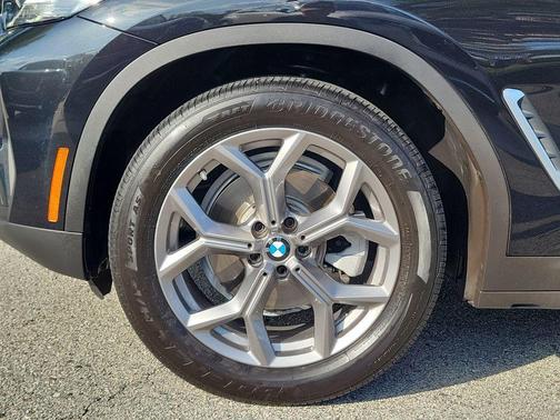 Black Sapphire Metallic 2022 BMW X3 sDrive30i