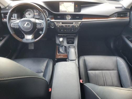 2016 Lexus ES 350 Base