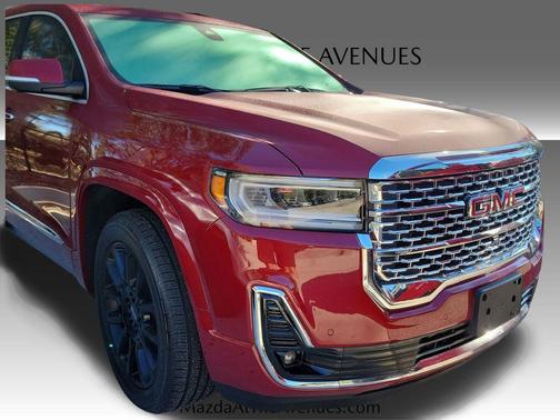 2020 GMC Acadia Denali