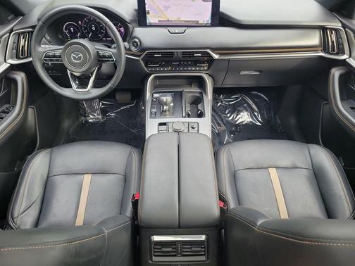 2024 Mazda CX-90 PHEV Premium Plus