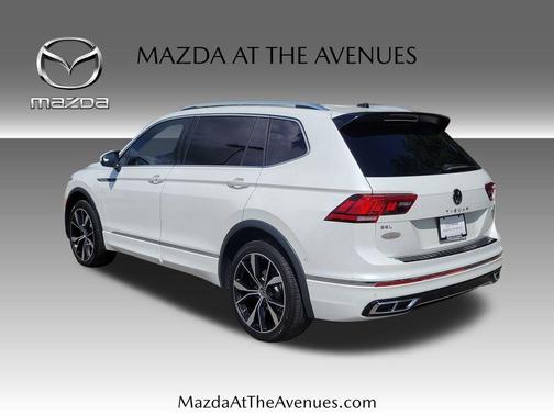 Oryx White Pearl Effect 2022 Volkswagen Tiguan 2.0T SEL R-Line