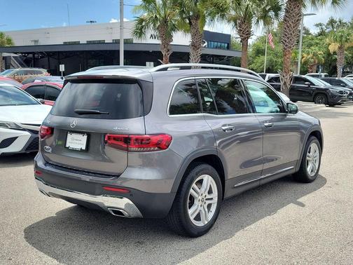 Mountain Gray Metallic 2023 Mercedes-Benz GLB 250 Base 4MATIC