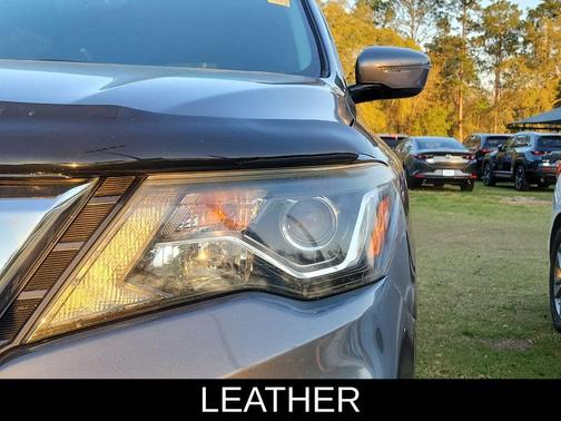 2017 Nissan Pathfinder SV