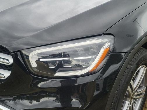 2021 Mercedes-Benz GLC 300 Base