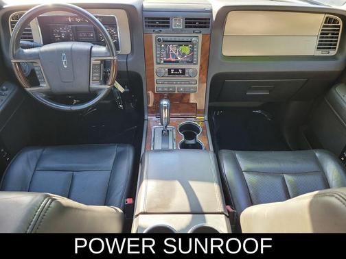 2014 Lincoln Navigator Base