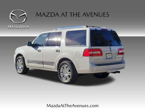 2014 Lincoln Navigator Base