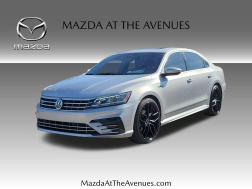 2019 Volkswagen Passat 2.0T SE R-Line