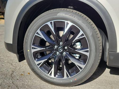 2026 Mazda CX-90 PHEV Premium Plus