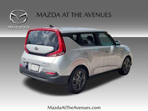 Sparkling Silver 2021 Kia Soul S