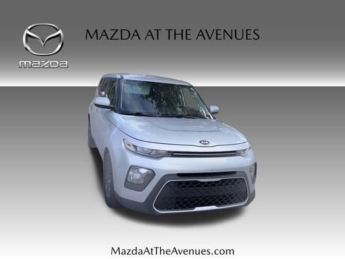 Sparkling Silver 2021 Kia Soul S