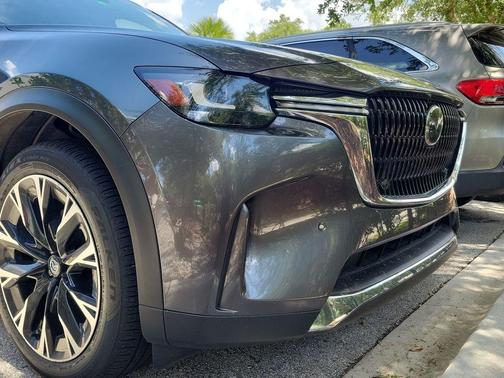 Machine Gray Metallic 2024 Mazda CX-90 PHEV Premium