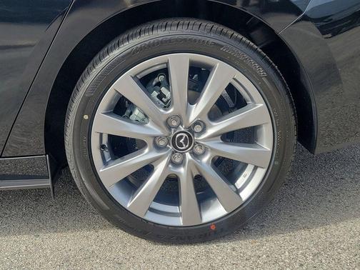 2026 Mazda Mazda3 FWD w/Preferred Package