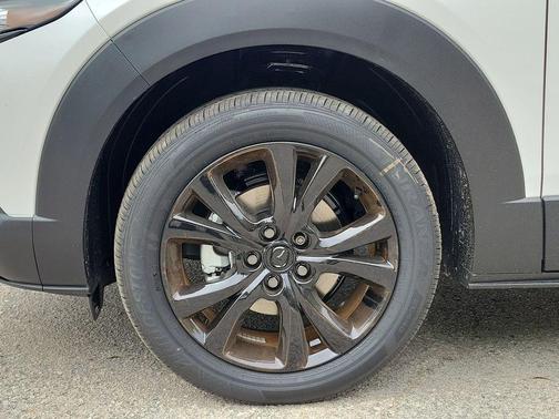 Snowflake White Pearl 2026 Mazda CX-30 2.5 S Aire Edition