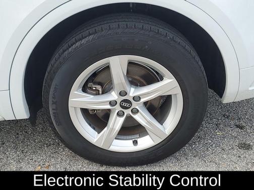 2021 Audi Q5 45 Premium