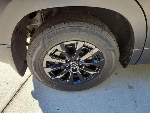 2026 Mazda CX-50 Premium