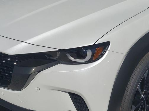 2026 Mazda CX-50 Premium Plus