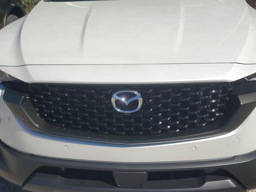 2026 Mazda CX-50 Premium Plus