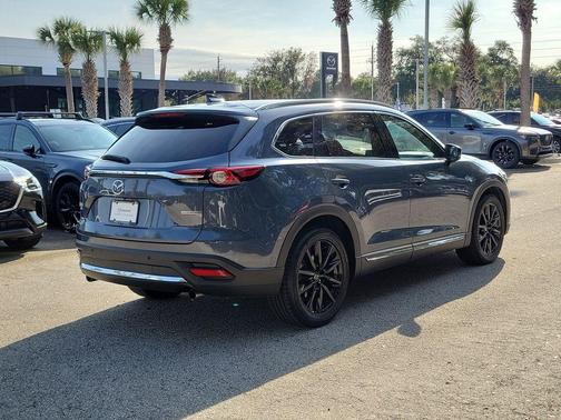 2022 Mazda CX-9 Carbon Edition