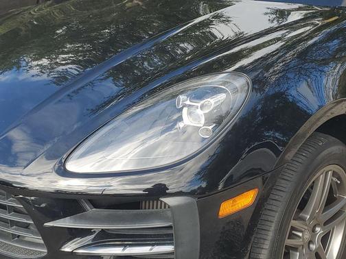 2020 Porsche Macan S