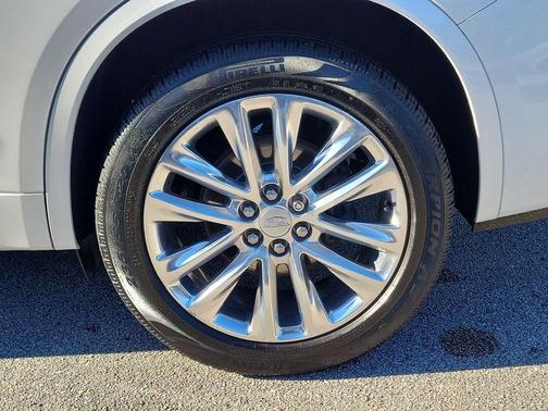 2020 Cadillac XT6 Premium Luxury FWD