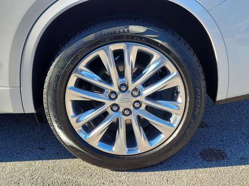 2020 Cadillac XT6 Premium Luxury FWD