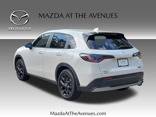 White 2025 Honda HR-V Sport