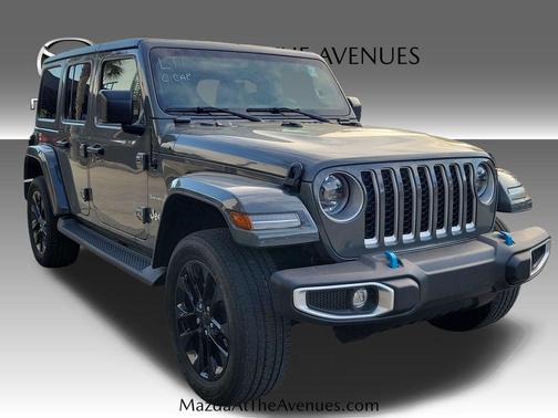 Sting Gray Clearcoat 2023 Jeep Wrangler 4xe Sahara