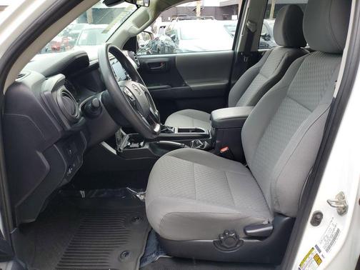 2020 Toyota Tacoma SR