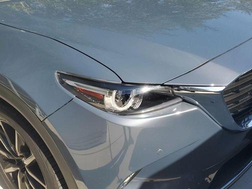 2022 Mazda CX-9 Carbon Edition