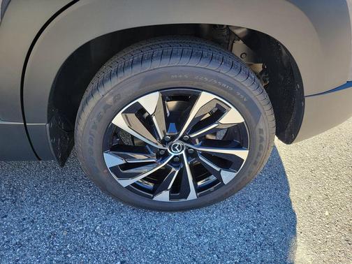 2026 Mazda CX-50 Premium Plus