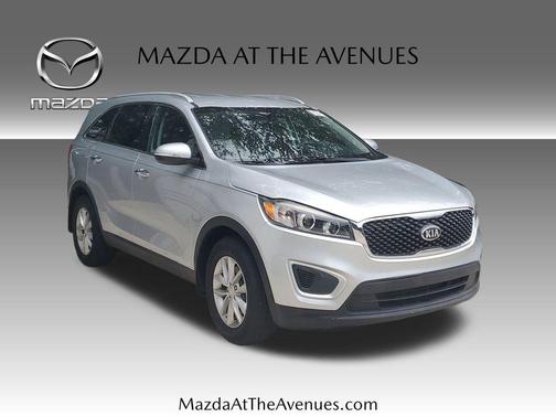 2018 Kia Sorento LX