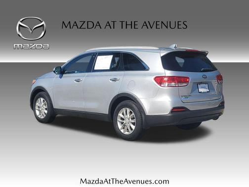 2018 Kia Sorento LX