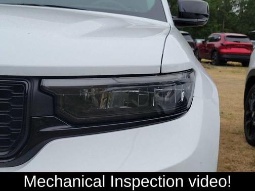 Bright White Clearcoat 2023 Jeep Grand Cherokee L Limited