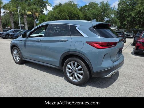 2022 INFINITI QX50 Luxe