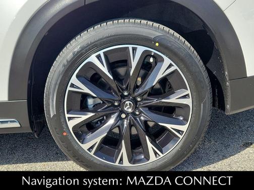 2024 Mazda CX-90 PHEV Premium Plus