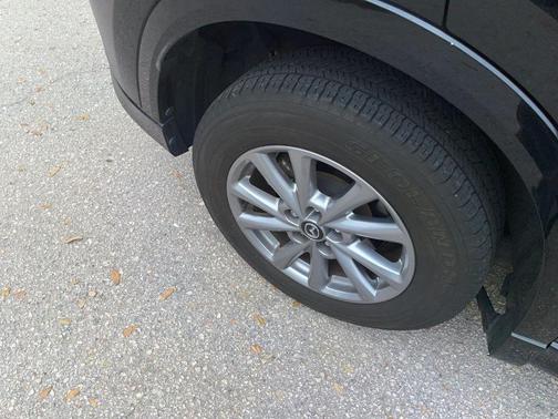 2024 Mazda CX-5 2.5 S Preferred Package