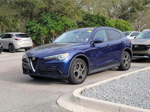 2018 Alfa Romeo Stelvio Base
