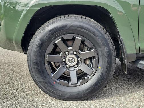 Army Green 2022 Toyota 4Runner Trail Special Edition
