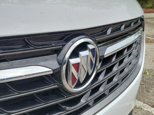 Summit White 2023 Buick Envision Essence