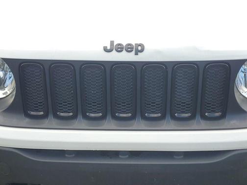 2017 Jeep Renegade Altitude