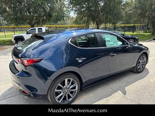 2025 Mazda Mazda3 FWD w/Preferred Package