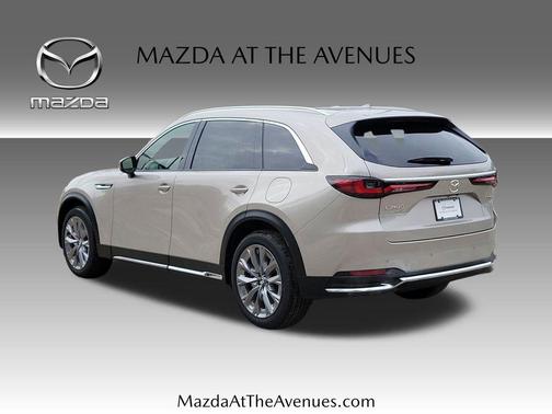 2026 Mazda CX-90 Premium Plus